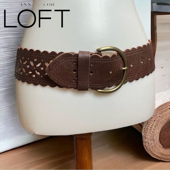 Beautiful Leather Belt with Laser Cut Pattern - Picture 2 of 9